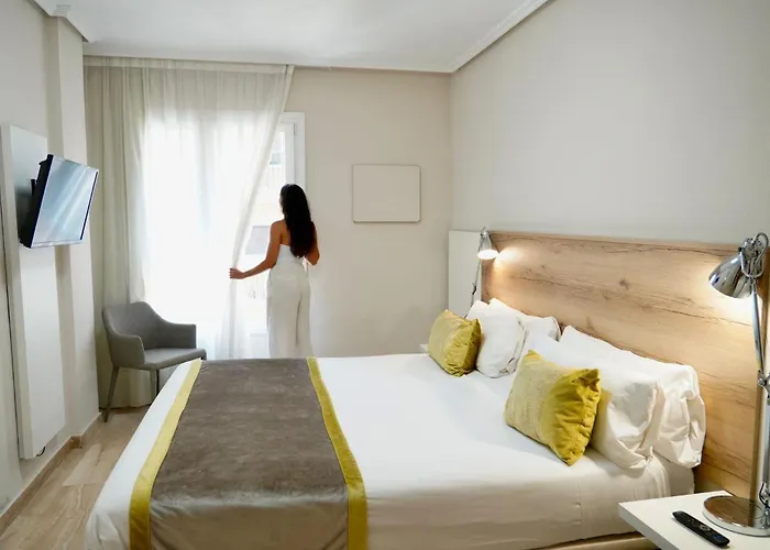 Aparthotel Los Girasoles